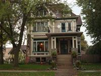 1107 Algoma Boulevard